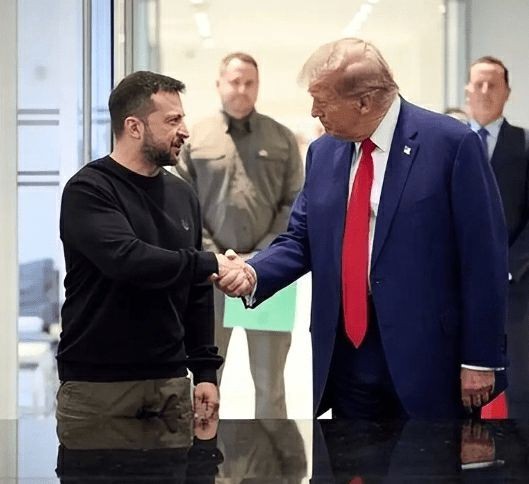 特朗普再谈克里米亚问题：美国要求乌克兰割让领土，德国防长批评过于苛刻