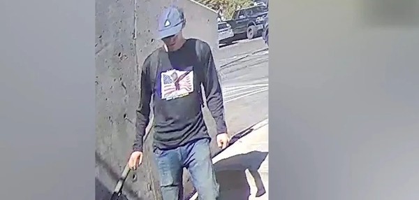 柯克遇刺案嫌犯被父亲“举报”落网：犹他州州长公开拘捕细节，子弹刻字揭示极端政治动机
