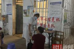 广西多地遭遇罕见洪灾：宁明县洪水逼近二楼，58岁教师感叹“活了大半辈子从未见过这么大的水”