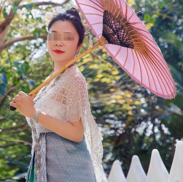 从“富婆人设”到失联风波:曲靖网红“丽姐”涉嫌刑案被查,豪车别墅背后的真相浮出水面 从“富婆人设”到失联风波:曲靖网红“丽姐”涉嫌刑案被查,豪车别墅背后的真相浮出水面