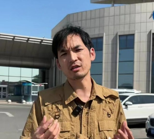 打假网红“铁头”从正义化身到阶下囚：敲诈勒索获刑八年，黄金黑料背后的流量反噬